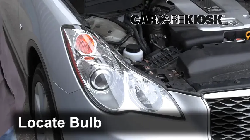 2017 Infiniti QX50 3.7L V6 Lights Highbeam (replace bulb)